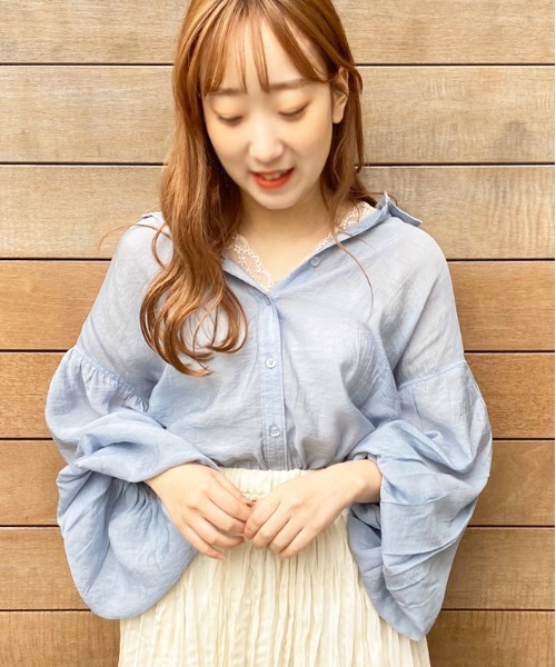 apres jour（アプレジュール）の「シアー袖ボリュームシャツ【ZOZOTOWN限定アイテム】（シャツ/ブラウス・レディース・ライトブルー/オフホワイト/ミント/ライトベージュ・フリー）」の4枚目の写真