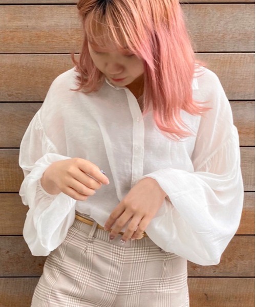 apres jour（アプレジュール）の「シアー袖ボリュームシャツ【ZOZOTOWN限定アイテム】（シャツ/ブラウス・レディース・ライトブルー/オフホワイト/ミント/ライトベージュ・フリー）」の5枚目の写真