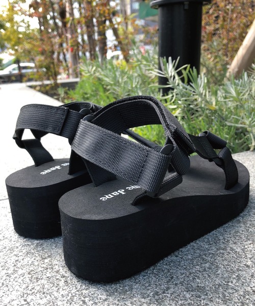 meJane（ミージェーン）の「スポーツサンダル/軽量＆柔らかいソール（サンダル・レディース・ブラック・S/M/L）」の3枚目の写真