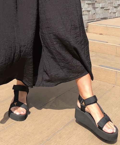 meJane（ミージェーン）の「スポーツサンダル/軽量＆柔らかいソール（サンダル・レディース・ブラック・S/M/L）」の7枚目の写真
