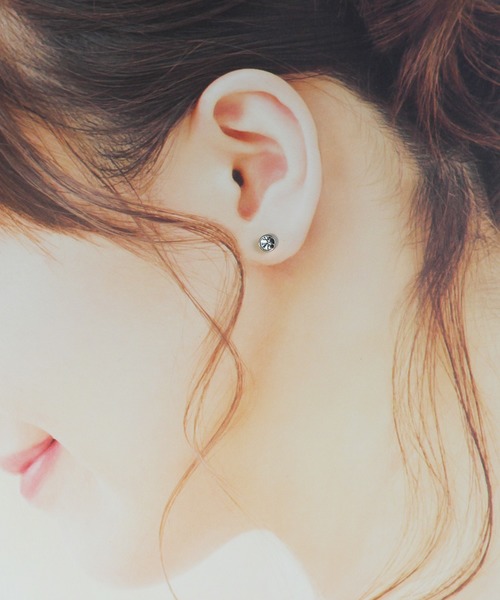 TONE SELECT GOODS（トーンセレクトグッズ）の「【vie】ステンレスピアス-片耳/カラーバースストーン（ピアス（片耳用）・レディース・その他1/その他2/その他3/その他4/その他5/その他6/その他7/その他8/その他9・FREE）」の2枚目の写真