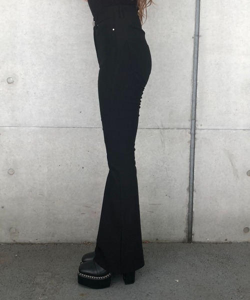 ENVYM（アンビー）の「フレアカラージェギンス（その他パンツ・レディース・ブラック・S/M）」の2枚目の写真