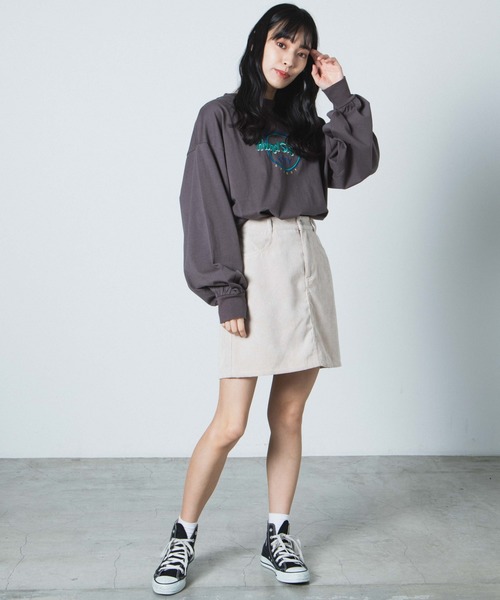 WEGO（ウィゴー）の「WEGO/コーデュロイミニスカート（スカート・レディース・ブラック/パープル/ブラウン/アイボリー・SMALL/MEDIUM/LARGE）」の6枚目の写真