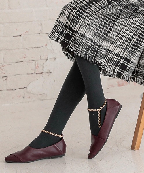 KOBE LETTUCE(コウベレタス)の「チェーンアンクレットフラットパンプス(パンプス・レディース・グリーン系その他/ホワイト/ブラック/レッド系その他・M/LL/L/S)」の4枚目の写真