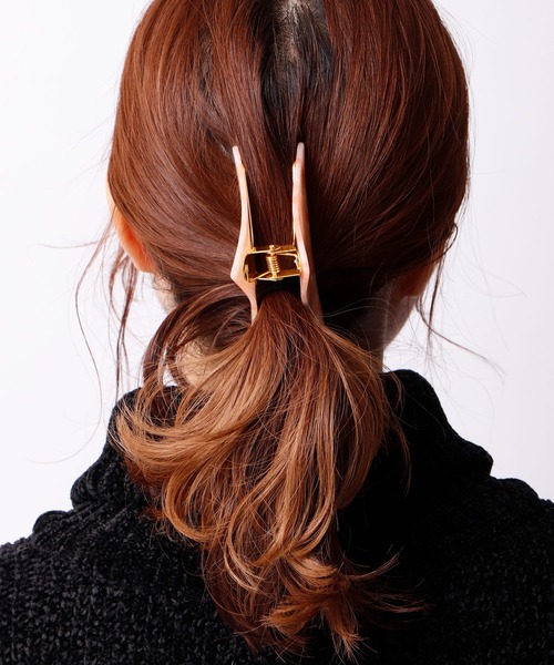 Ree&Mee(リーアンドミー)の「Ree&Mee 三角 バンスクリップ 大きめサイズ ヘアアクセサリー ヘアクリップ(バレッタ/ヘアクリップ・レディース・A/D/B/F/G/E/C・FREE)」の19枚目の写真