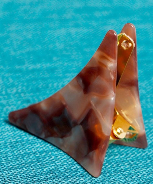 Ree&Mee(リーアンドミー)の「Ree&Mee 三角 バンスクリップ 大きめサイズ ヘアアクセサリー ヘアクリップ(バレッタ/ヘアクリップ・レディース・A/D/B/F/G/E/C・FREE)」の15枚目の写真