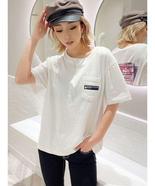 GYDA（ジェイダ）の「DOWN TOWN BUNNY Tシャツ（Tシャツ
