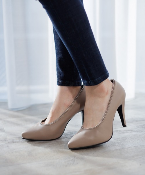 LIPSERVICE（リップサービス）の「ボールチェーンパンプス（パンプス・レディース・ブラック/ベージュ/ブラウン・S/M/L）」の3枚目の写真
