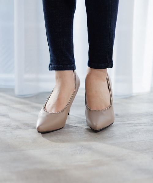 LIPSERVICE（リップサービス）の「ボールチェーンパンプス（パンプス・レディース・ブラック/ベージュ/ブラウン・S/M/L）」の8枚目の写真