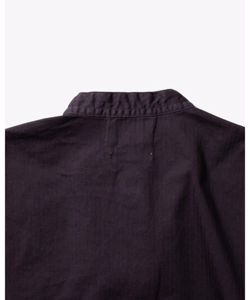 Vincent et Mireille（バンソンエミレイユ）の「【VINCENT ET MIREILLE ヴァンソンエミレイユ】UNISEX ヘリンボーンスモック（シャツ/ブラウス・メンズ・サンドベージュ/オフホワイト/ネイビー/ブラック・40/42/36）」の6枚目の写真