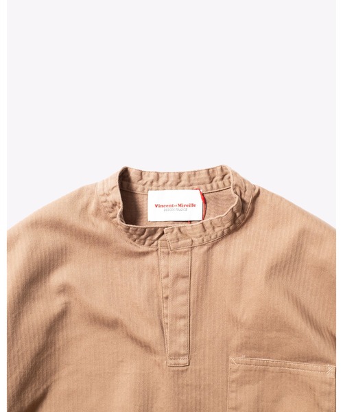 Vincent et Mireille（バンソンエミレイユ）の「【VINCENT ET MIREILLE ヴァンソンエミレイユ】UNISEX ヘリンボーンスモック（シャツ/ブラウス・メンズ・サンドベージュ/オフホワイト/ネイビー/ブラック・40/42/36）」の9枚目の写真