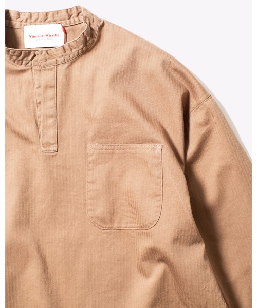 Vincent et Mireille（バンソンエミレイユ）の「【VINCENT ET MIREILLE ヴァンソンエミレイユ】UNISEX ヘリンボーンスモック（シャツ/ブラウス・メンズ・サンドベージュ/オフホワイト/ネイビー/ブラック・40/42/36）」の12枚目の写真