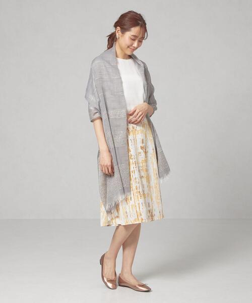 THE STATION STORE（ザ ステーション ストア）の「＜closet story＞ラメボーダー ストール（ストール/ショール・レディース・ライトグレー/ライトブルー/ベージュ・FREE）」の6枚目の写真