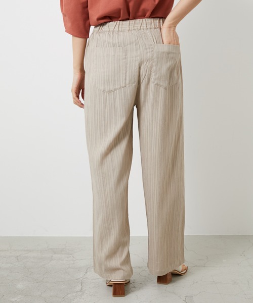 AZUL ENCANTO（アズールエンカント）の「楊柳リラックスパンツ（その他パンツ・レディース・ベージュ/ライトイエロー/ライトブラック・FREE）」の13枚目の写真