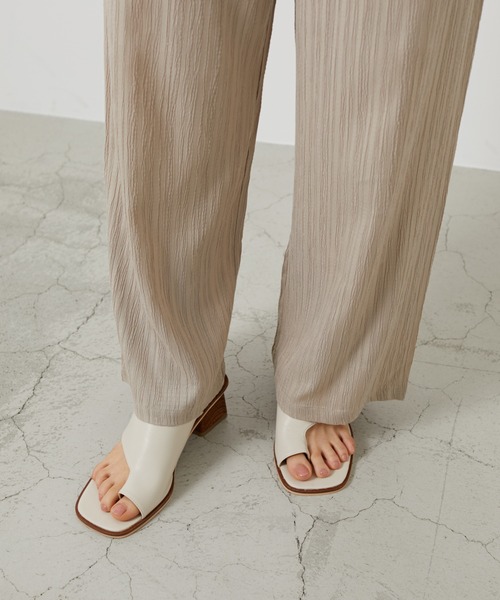 AZUL ENCANTO（アズールエンカント）の「楊柳リラックスパンツ（その他パンツ・レディース・ベージュ/ライトイエロー/ライトブラック・FREE）」の16枚目の写真