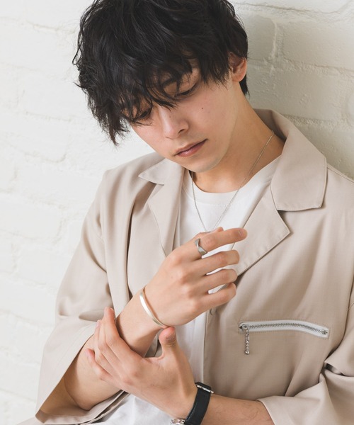 Alpinus(アルピナス)の「Alpinus - logo engraved twistring & twistbangle / ロゴ刻印ツイストリング&ツイストバングル(リング・メンズ・シルバー・FREE)」の10枚目の写真