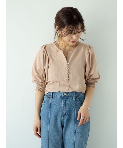 Green　Parks（グリーンパークス）の「パフスリーブブラウス＊（シャツ/ブラウス・レディース・ベージュ/ブルー/その他8・FREE）」の4枚目の写真