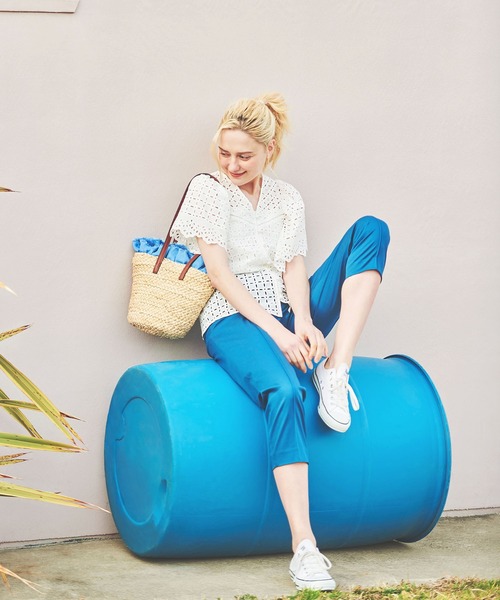 The Virgnia（ザ ヴァージニア）の「チノテーパードパンツ（その他パンツ・レディース・オフホワイト/ブルー・38/36）」の11枚目の写真