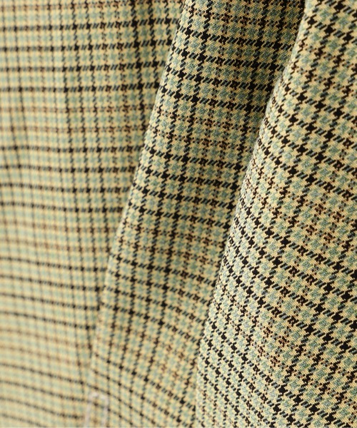 FREE'S MART(フリーズマート)の「スクエアネック短丈半袖ボリュームスリーブブラウス(シャツ/ブラウス・レディース・グリーン系その他/ブラック系その他/パープル系その他/ベージュ系その他・FREE)」の16枚目の写真