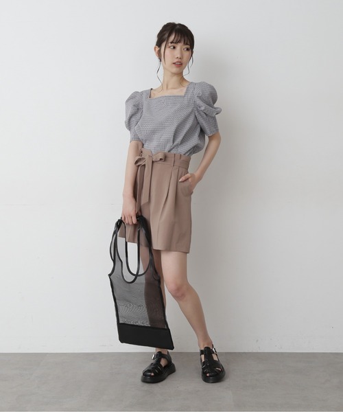 FREE'S MART(フリーズマート)の「スクエアネック短丈半袖ボリュームスリーブブラウス(シャツ/ブラウス・レディース・グリーン系その他/ブラック系その他/パープル系その他/ベージュ系その他・FREE)」の19枚目の写真