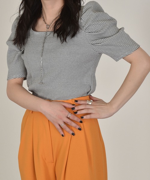 w closet（ダブルクローゼット）の「細ボーダーボリューム袖テレコプルオーバー（Tシャツ/カットソー・レディース・ホワイト×ブラック/ピンク系その他/サックスブルー/ライトパープル/ブラウン・FREE）」の15枚目の写真