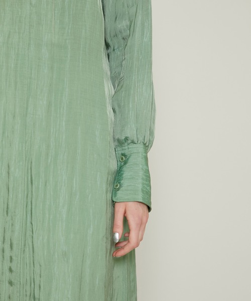 muller of yoshiokubo(ミュラーオブヨシオクボ)の「【muller of yoshiokubo(ミュラーオブヨシオクボ)】Luster long jacket/ラスターロングジャケット MLS21212A(その他アウター・レディース・イエロー/グリーン・36/38)」の15枚目の写真