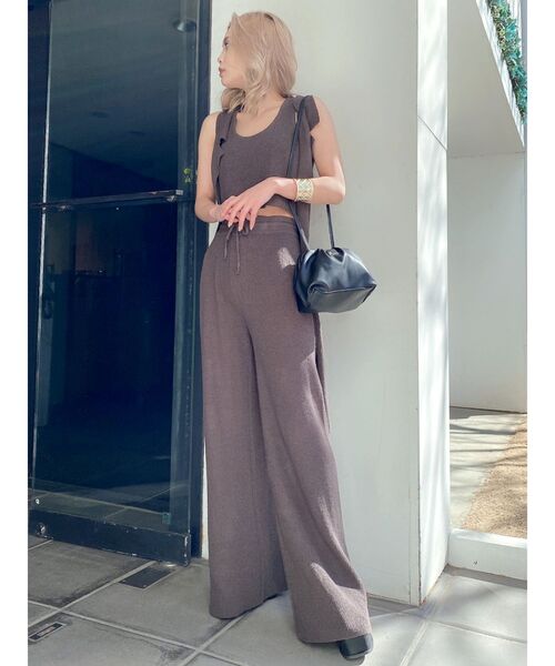 GYDA（ジェイダ）の「【SETUP着用可】H/Wワイドパイルニットパンツ（その他パンツ・レディース・ベージュ/チャコールグレー・FREE）」の9枚目の写真