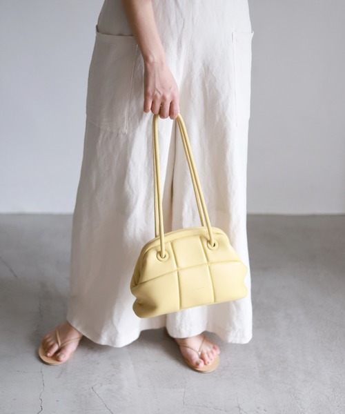 SLOBE IENA（スローブイエナ）の「【ADD CULUMN/アドカラム】PUFF CLASPショルダーバッグ◆（ショルダーバッグ・レディース・ホワイト/イエロー・FREE）」の22枚目の写真