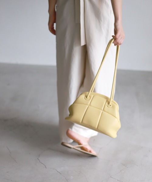 SLOBE IENA（スローブイエナ）の「【ADD CULUMN/アドカラム】PUFF CLASPショルダーバッグ◆（ショルダーバッグ・レディース・ホワイト/イエロー・FREE）」の20枚目の写真
