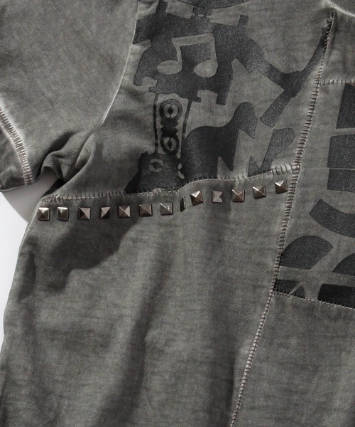 JOHN GALLIANO（ジョンガリアーノ）の「John Galliano(ジョン ガリアーノ)Kids & Junior　プリント半袖Tシャツカットソー（Tシャツ/カットソー・キッズ・ブラック・4YEAR/6YEAR/8YEAR/14Y/10YEAR/16Y）」の5枚目の写真