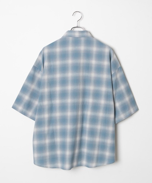 WEGO（ウィゴー）の「WEGO/オンブレチェックルーズ5分袖シャツ（シャツ/ブラウス・メンズ・サックスブルー/ネイビー・LARGE/MEDIUM）」の4枚目の写真