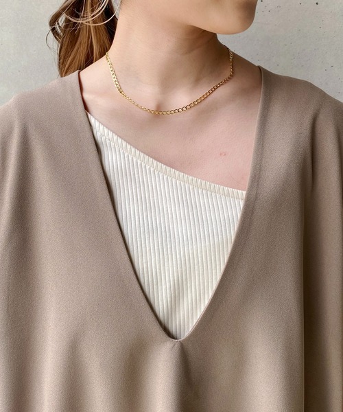 CAPRICIEUX LE'MAGE（カプリシューレマージュ）の「ジョーゼット深Vベスト（ベスト・レディース・グレイッシュベージュ/ブラック・FREE）」の8枚目の写真