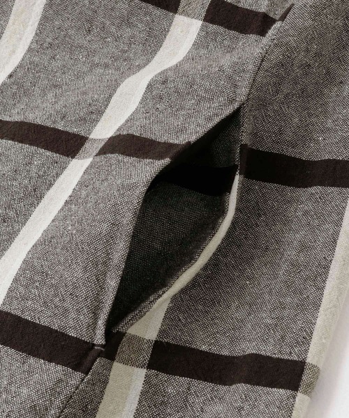 URBAN RESEARCH（アーバンリサーチ）の「ブロックチェックノースリーブマキシワンピース（ワンピース・レディース・ブラック系その他・38/36）」の12枚目の写真