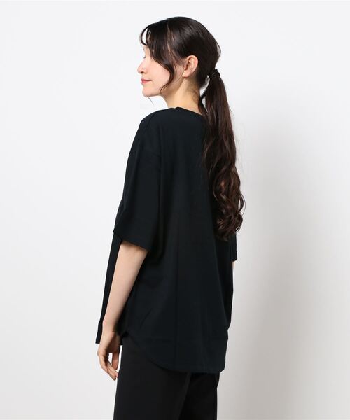 C17（シーセブンティーン）の「C17 ポケットビッグTシャツ（Tシャツ/カットソー・レディース・グレー/ブラック/キャメル/ワインレッド・LARGE/MEDIUM）」の5枚目の写真