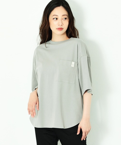 C17（シーセブンティーン）の「C17 ポケットビッグTシャツ（Tシャツ/カットソー・レディース・グレー/ブラック/キャメル/ワインレッド・LARGE/MEDIUM）」の3枚目の写真