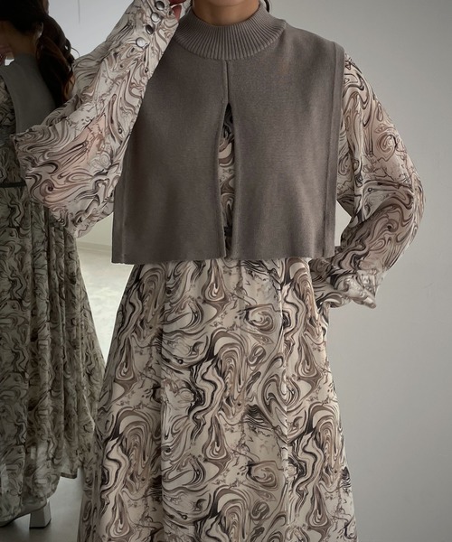 &g'aime（アンジェム）の「【&g'aime】ハイネックショートベスト（ベスト・レディース・ブラック/グレー/グレイッシュベージュ・FREE）」の19枚目の写真