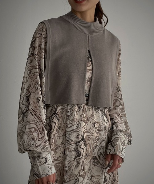 &g'aime（アンジェム）の「【&g'aime】ハイネックショートベスト（ベスト・レディース・ブラック/グレー/グレイッシュベージュ・FREE）」の20枚目の写真