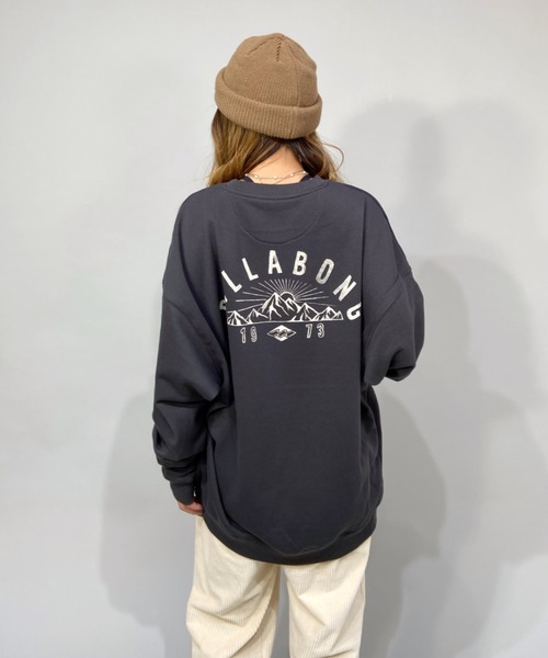 BILLABONG(ビラボン)の「【ムラサキスポーツ別注】BILLABONG/ビラボン ルーズシルエット 撥水バックプリントロゴトレーナー BB014-028(スウェット・レディース・ブラック/ホワイト・M/L)」の11枚目の写真