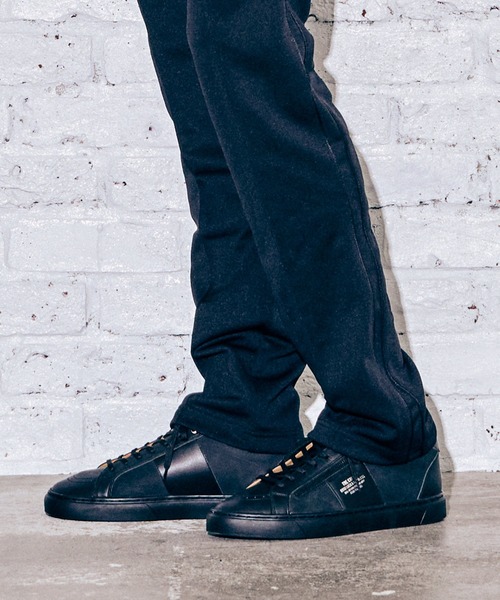 CRIMIE（クライミー）の「THE ZIP SNEAKER（スニーカー）」 - WEAR