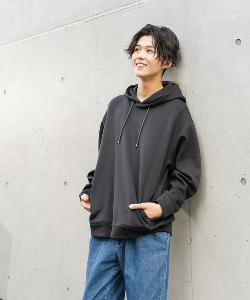 URBAN COLLECTION(アーバンコレクション)の「ポンチ素材 オーバーサイズ プルオーバーパーカー(パーカー・メンズ・パープル/ブルー/グレー/チャコール/ベージュ・M/XL/L)」の19枚目の写真
