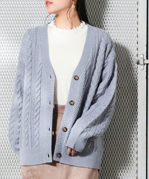 Honeys（ハニーズ）の「ケーブルチュニックカーデ（カーディガン/ボレロ・レディース・アイボリー/杢グレー/ブラウン系その他/ベージュ系その他/ブルー系その他・LL/M/L）」の5枚目の写真