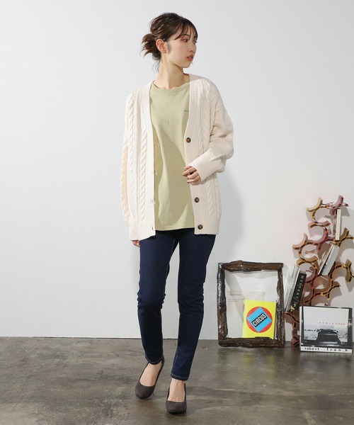 Honeys（ハニーズ）の「ケーブルチュニックカーデ（カーディガン/ボレロ・レディース・アイボリー/杢グレー/ブラウン系その他/ベージュ系その他/ブルー系その他・LL/M/L）」の6枚目の写真