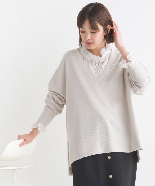 OMNES(オムネス)の「ウールタッチリブニットソー深Vネックプルオーバー(ニット/セーター・レディース・ベージュ/グレー系その他/チャコール・FREE)」の2枚目の写真