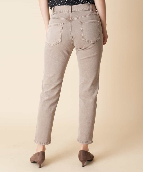 OFUON le MK（オフオンルエムケー）の「【洗濯機で洗える】スリムデニムパンツ（デニムパンツ・レディース・ネイビー/ベージュ・40/38/36）」の9枚目の写真