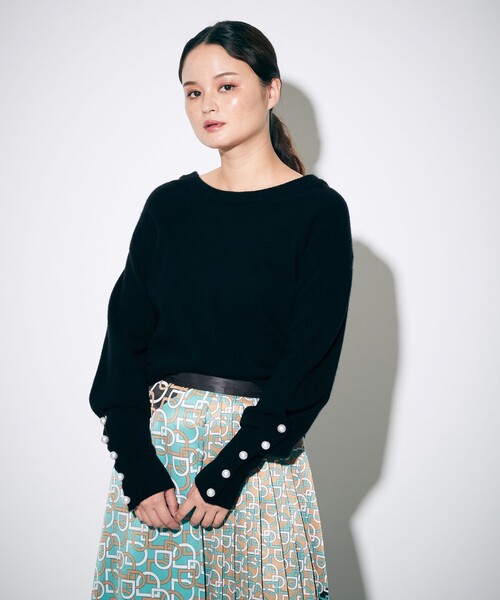 Diagram（ダイアグラム）の「バックパールニットトップ（ニット/セーター・レディース・ブラック/オレンジ・36）」の2枚目の写真