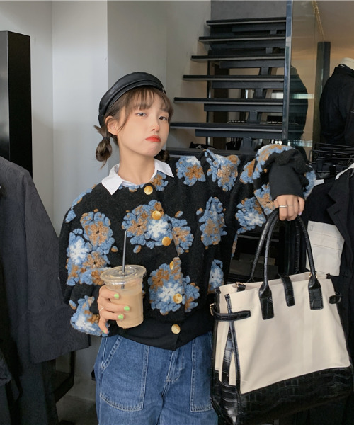 emi+(エミプラス)の「バイカラーボアドッキングニットカーディガン(ニット/セーター・レディース・ブラック/ブルー/ネイビー・FREE)」の18枚目の写真