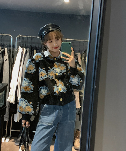 emi+(エミプラス)の「バイカラーボアドッキングニットカーディガン(ニット/セーター・レディース・ブラック/ブルー/ネイビー・FREE)」の8枚目の写真