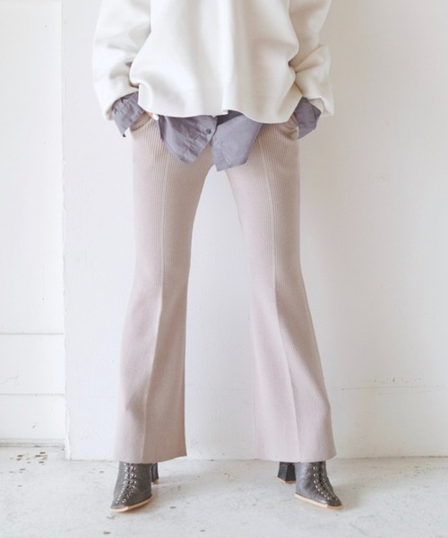 PAGEBOY（ページボーイ）の「eill×PAGEBOYニットアップパンツ（その他パンツ・レディース・ブラック/ライラック/ブルー・FREE）」の3枚目の写真