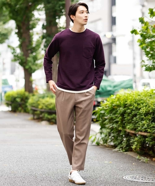 a.v.v（アーヴェヴェ）の「【一枚でもおしゃれ見え】フェイクレイヤードカットソー（Tシャツ/カットソー・メンズ・チャコールグレー/グリーン/ボルドー・46/50/44/48）」の6枚目の写真