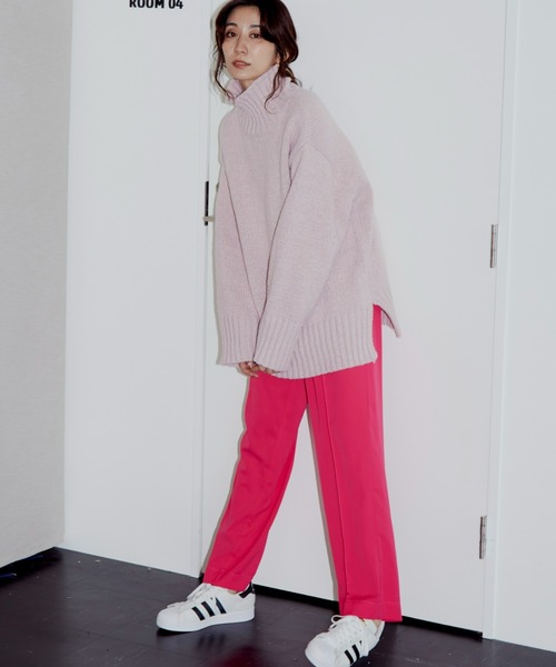 Auntie Rosa Holiday（アンティローザホリデー）の「ミドルゲージカラータートルBIGニット（ニット/セーター・レディース・ライトグレー/ライトブルー/ピンク/グリーン・FREE）」の11枚目の写真